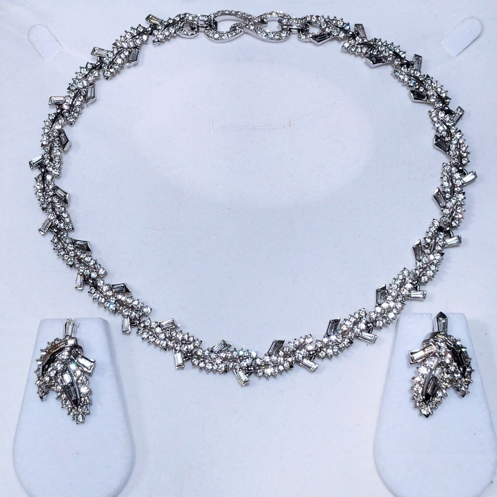 Vintage Marcel Boucher Parure - Necklace and Earrings Bridal Set - Picture 13 of 17